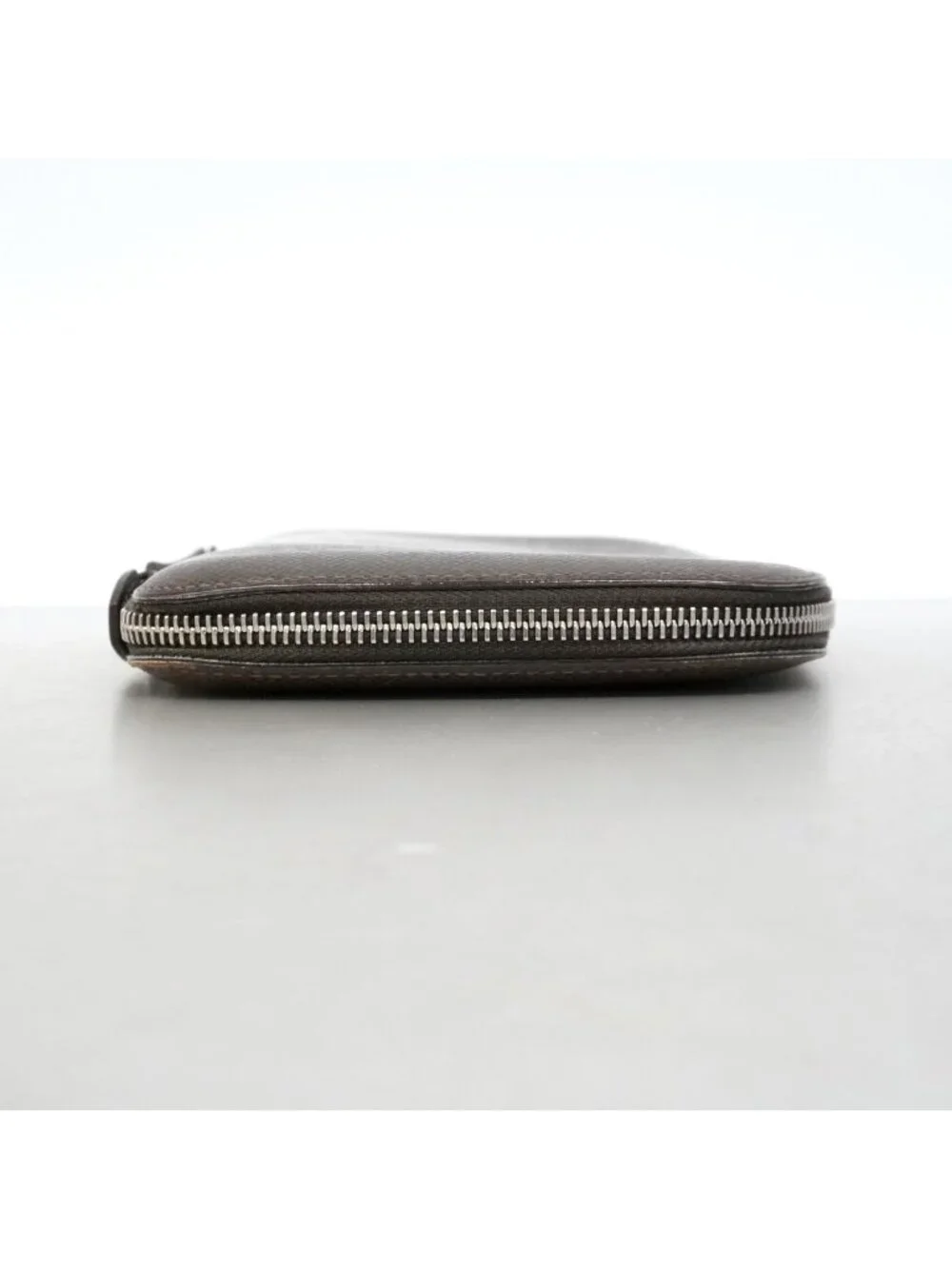 Louis Vuitton Wallet Taiga Organizer Atoll Grizzly